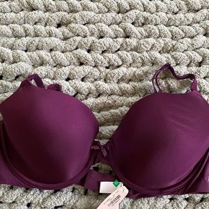 NWT Victoria Secret size 36D Demi in a dark wine color